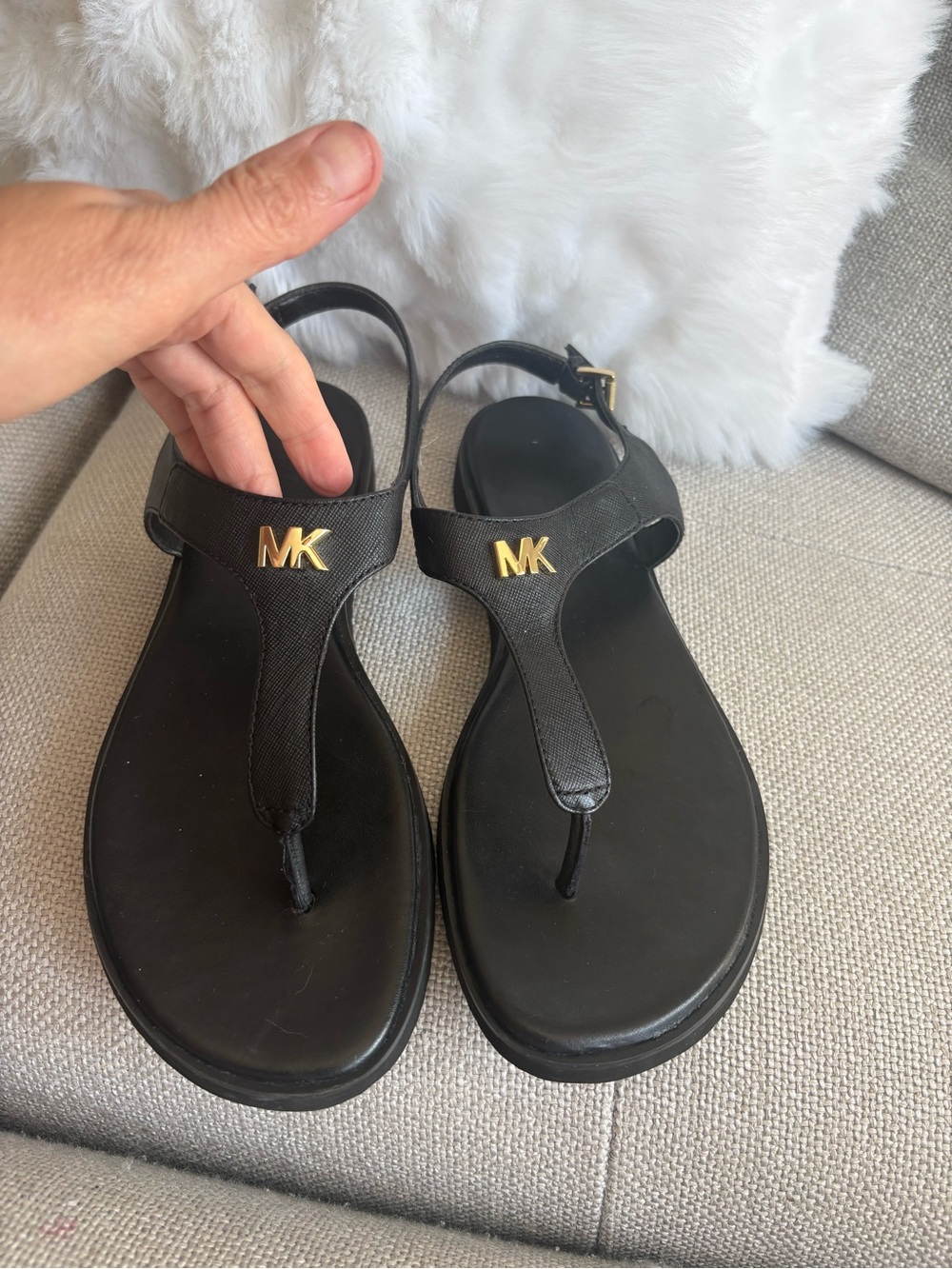 Michael Kors Black Leather T-Strap Sandals with Gold MK Accent- like new